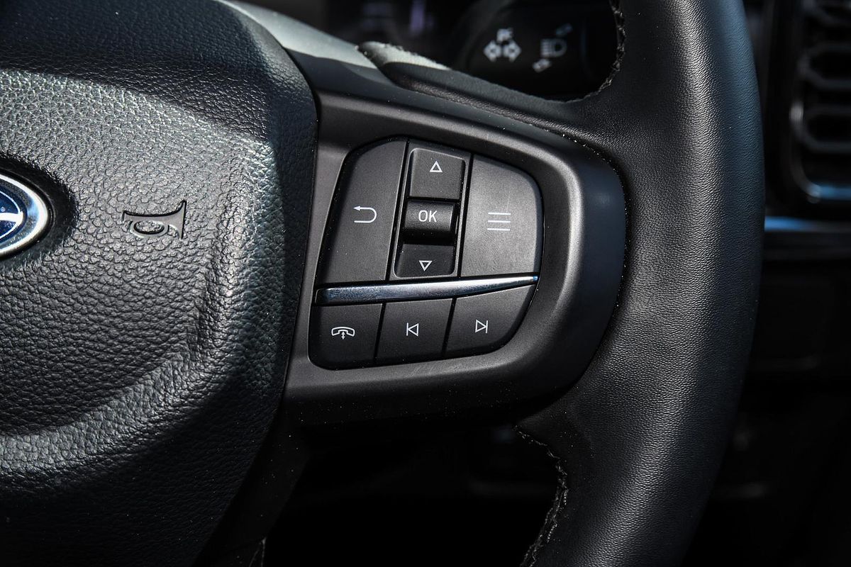 2025 Ford Everest Trend 2.0L