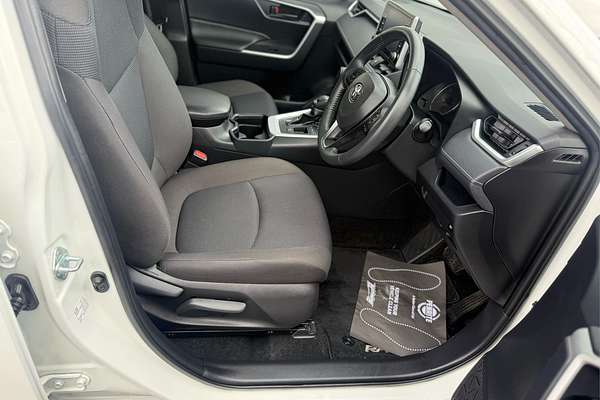 2021 Toyota RAV4 GX AXAH52R