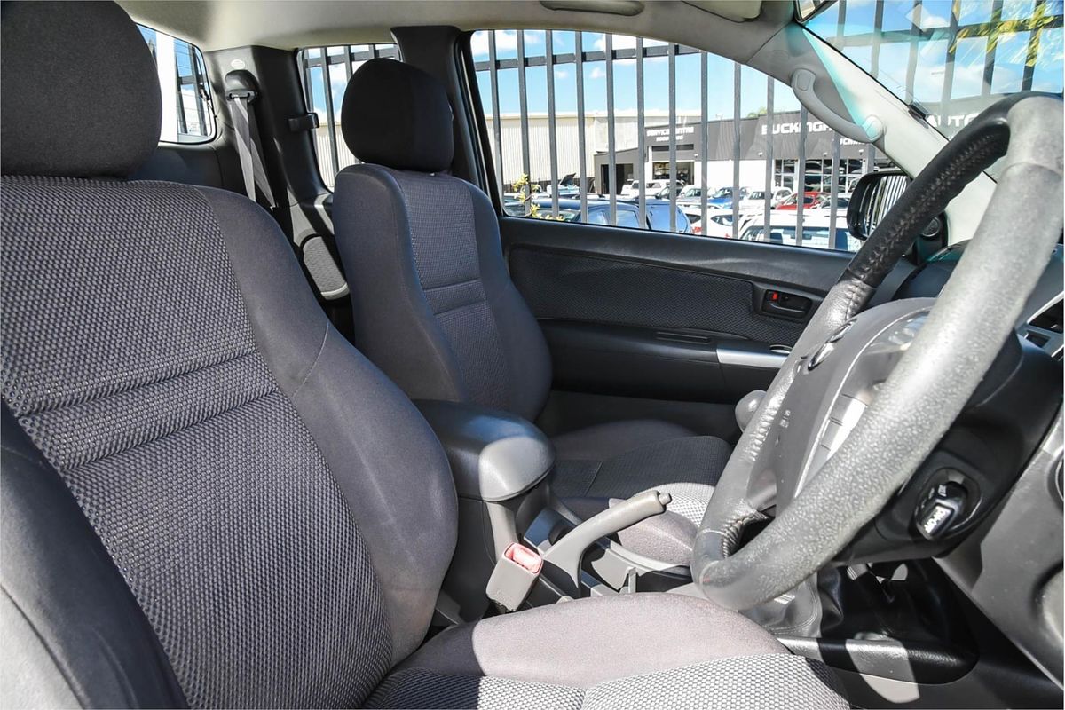 2013 Toyota Hilux SR5 KUN26R 4X4