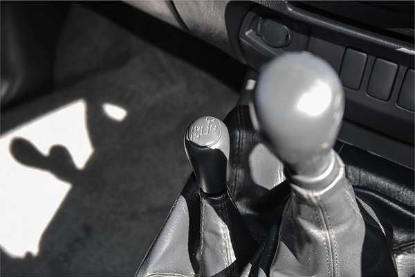 2013 Toyota Hilux SR5 KUN26R 4X4