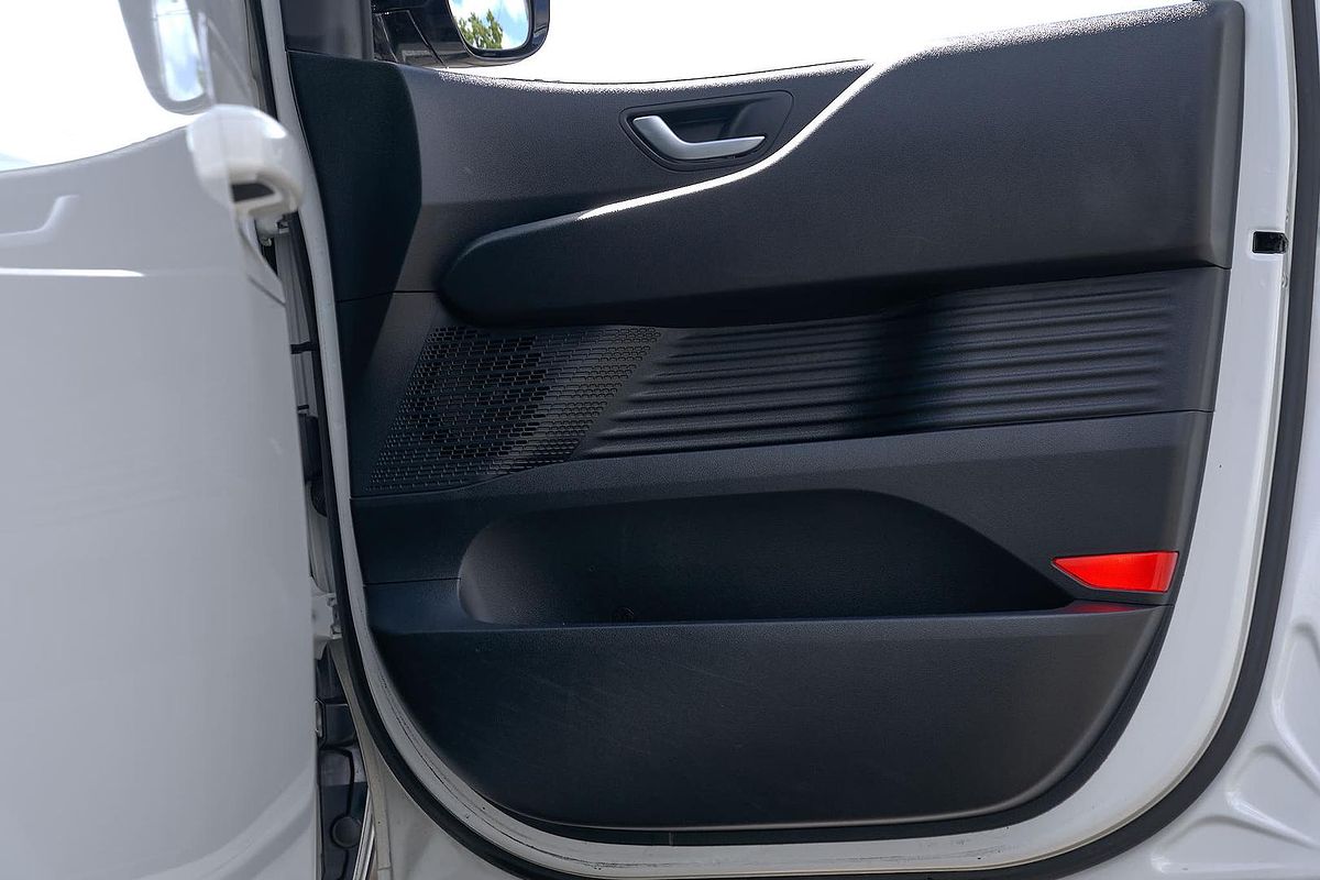 2022 Hyundai STARIA US4.V1