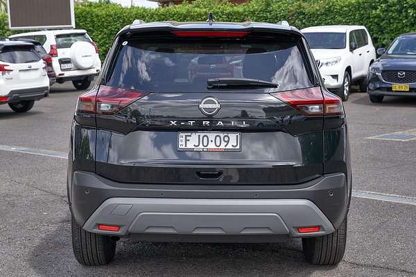2024 Nissan X-TRAIL ST-L T33