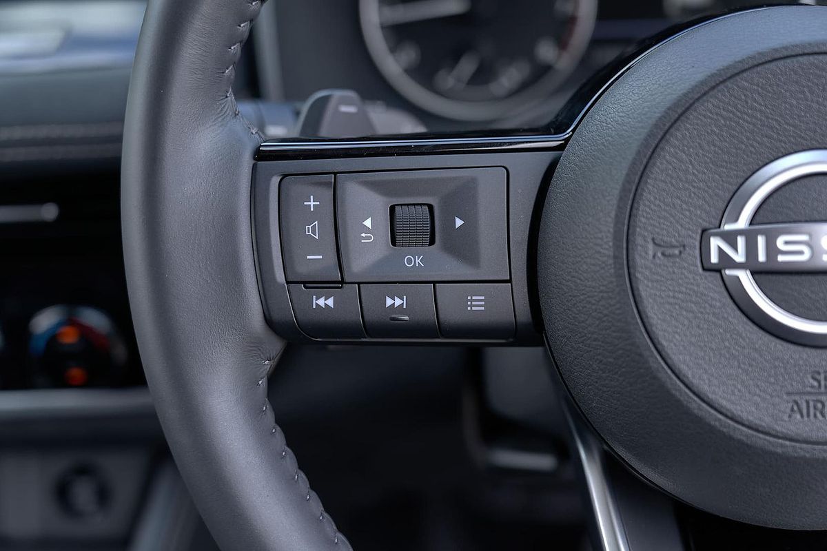 2024 Nissan X-TRAIL ST-L T33