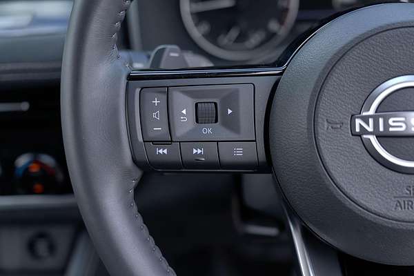 2024 Nissan X-TRAIL ST-L T33