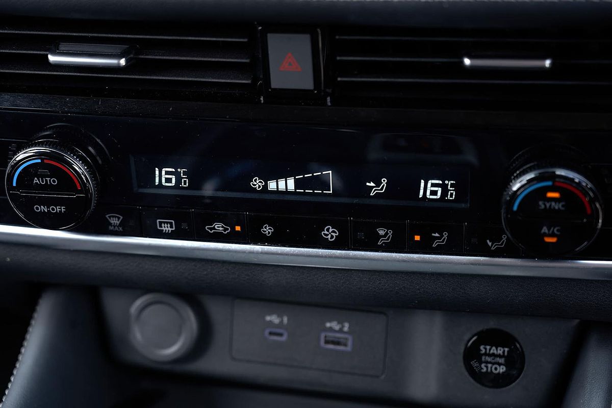 2024 Nissan X-TRAIL ST-L T33