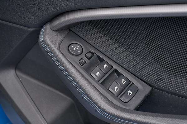 2023 BMW 2 Series 220i M Sport F44