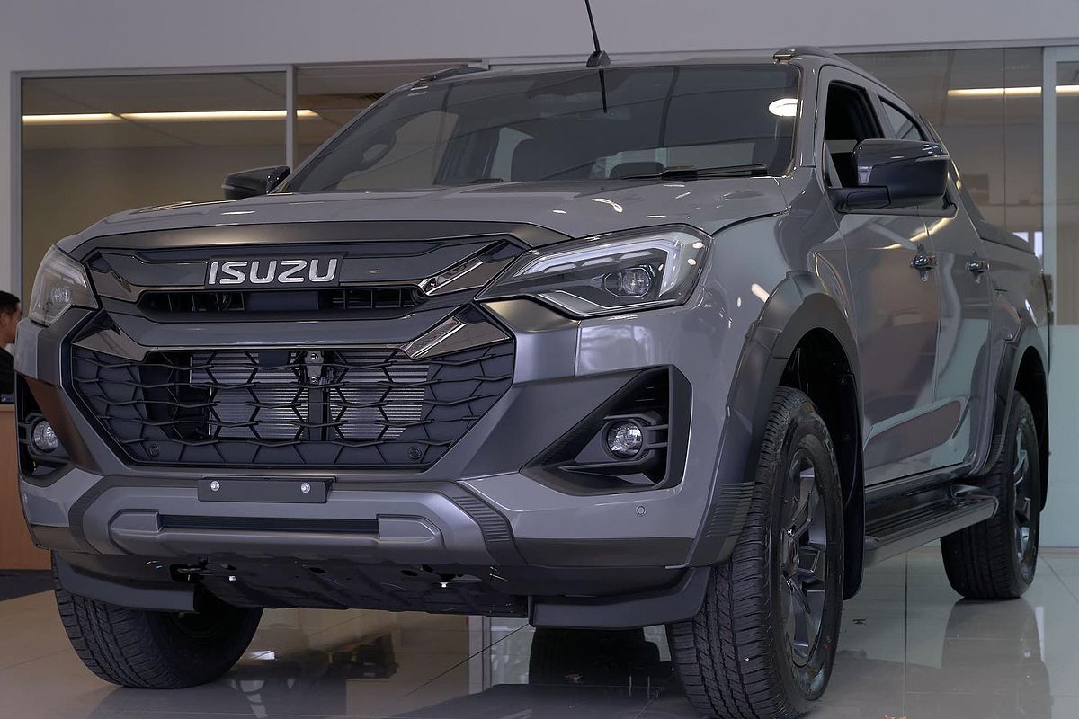 2025 Isuzu D-MAX X-TERRAIN 4X4
