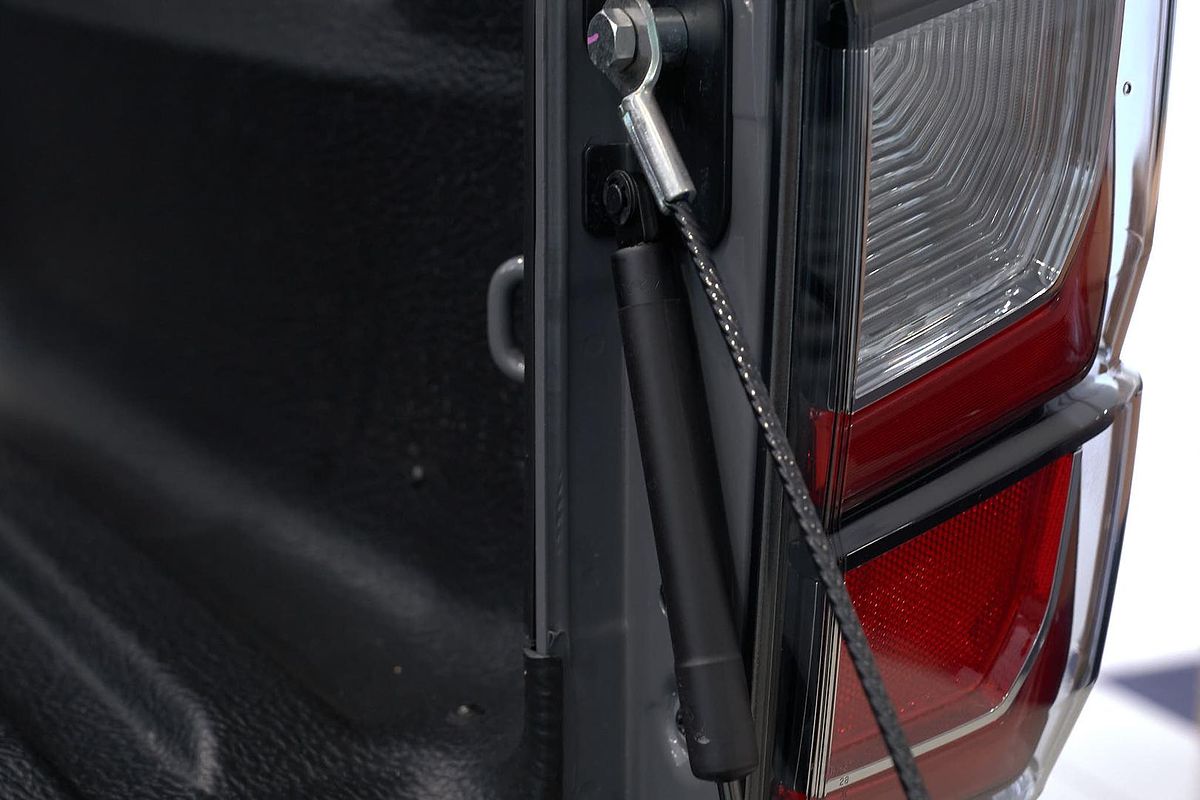 2025 Isuzu D-MAX X-TERRAIN 4X4