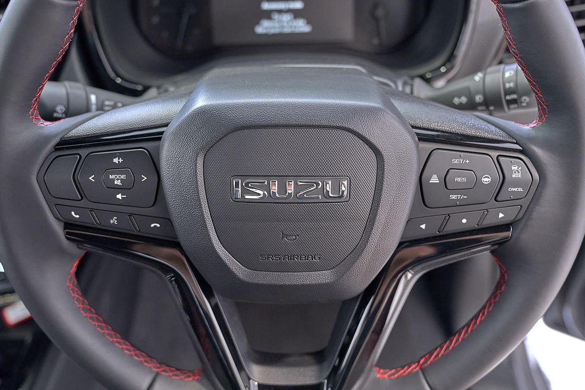 2025 Isuzu D-MAX X-TERRAIN 4X4