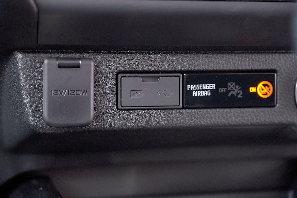 2025 Isuzu D-MAX X-TERRAIN 4X4