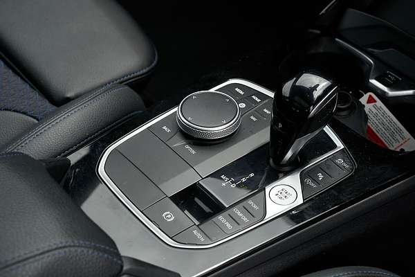 2023 BMW 2 Series 220i M Sport F44