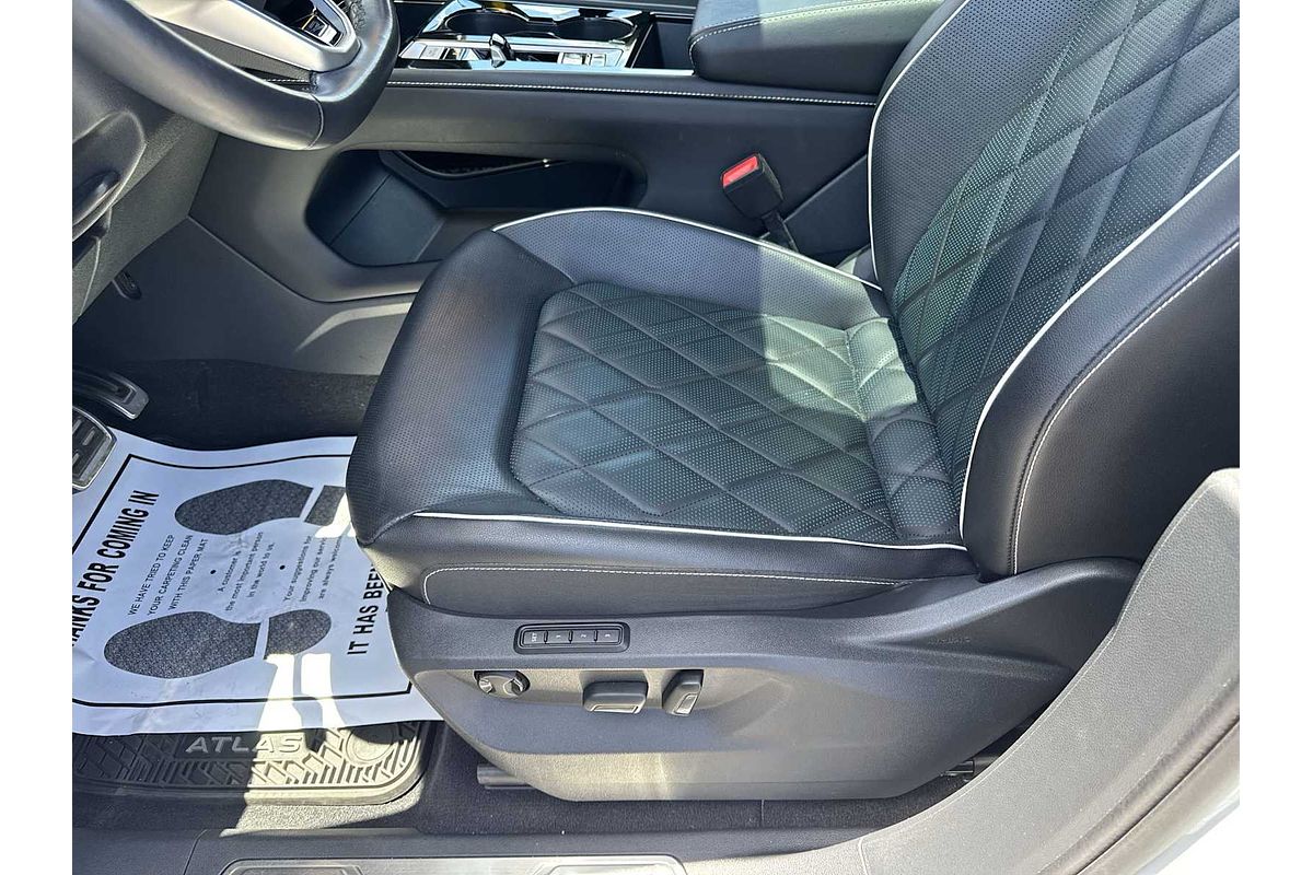 2024 Volkswagen Atlas Cross Sport 2.0T SEL Premium R-Line