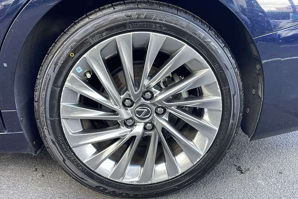 2022 Lexus ES Ultra Luxury