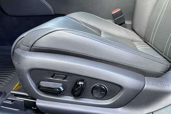 2022 Lexus ES Ultra Luxury