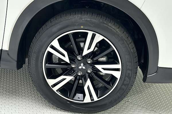 2023 Mitsubishi Eclipse Cross LS YB