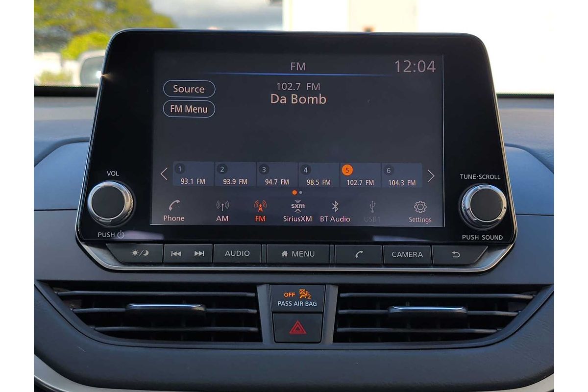 2022 Nissan Altima 2.5 SV