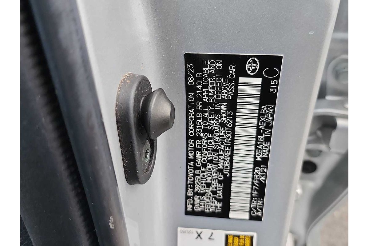 2024 Toyota Corolla LE