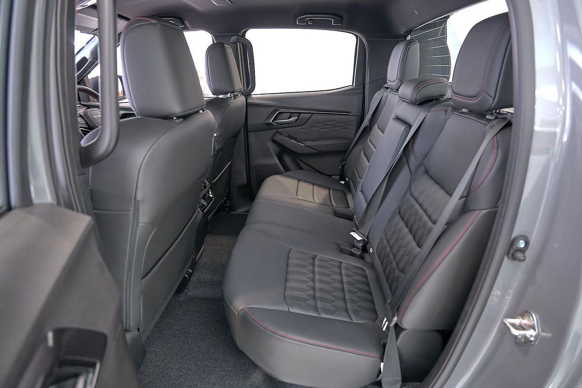 2025 Isuzu D-MAX X-TERRAIN 4X4