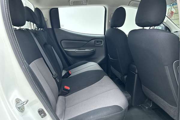 2016 Mitsubishi Triton GLX MQ 4X4