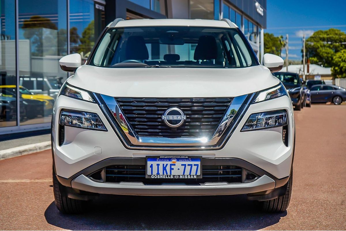 2024 Nissan X-TRAIL ST T33
