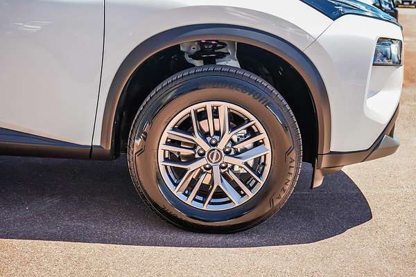 2024 Nissan X-TRAIL ST T33
