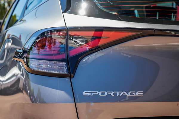 2025 Kia Sportage S NQ5
