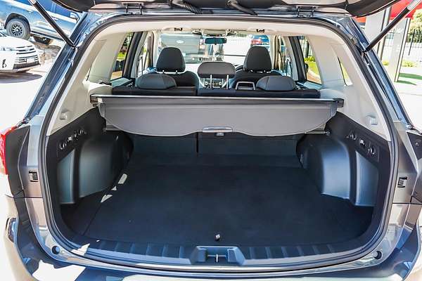 2025 Subaru Forester 2.5i S5