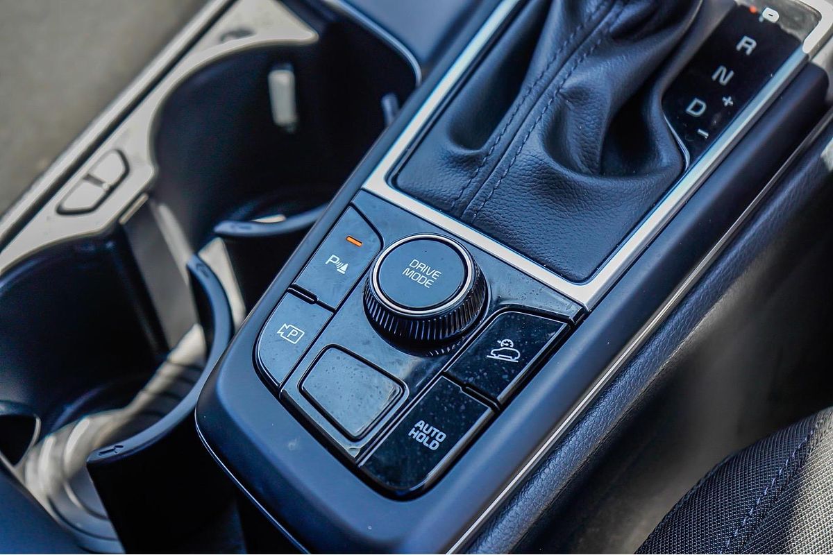 2025 Kia Sportage S NQ5
