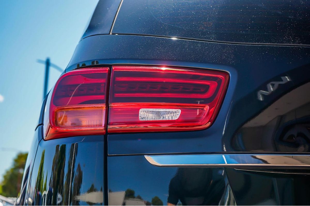 2019 Kia Carnival Platinum YP