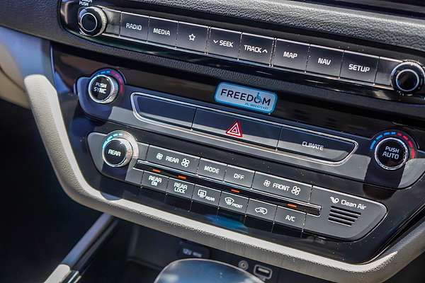 2019 Kia Carnival Platinum YP