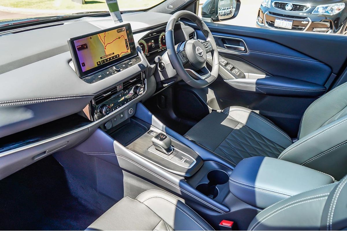 2024 Nissan QASHQAI Ti J12