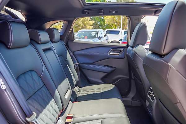 2024 Nissan QASHQAI Ti J12