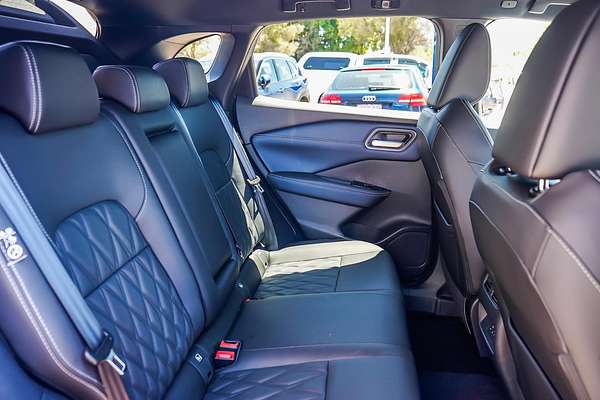 2024 Nissan QASHQAI TI e-POWER J12