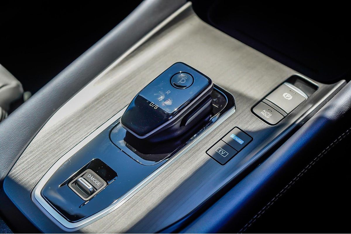 2024 Nissan QASHQAI TI e-POWER J12