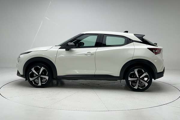 2023 Nissan JUKE ST-L F16