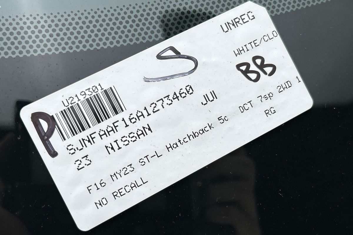 2023 Nissan JUKE ST-L F16
