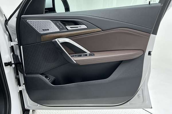2022 BMW X1 sDrive18i U11