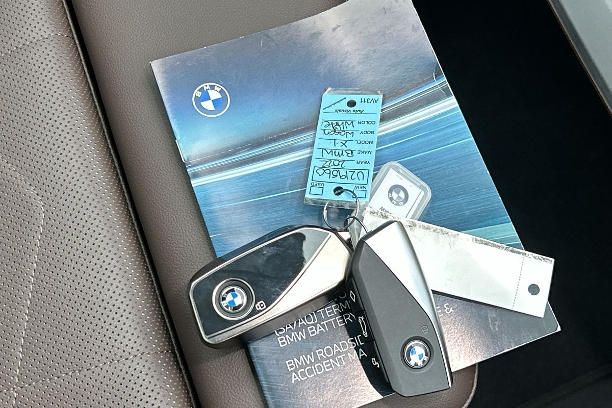 2022 BMW X1 sDrive18i U11