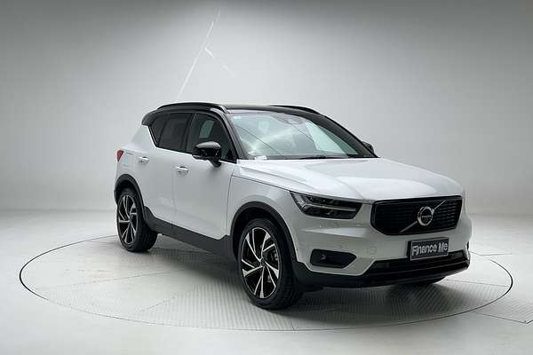 2019 Volvo XC40 T5 R-Design