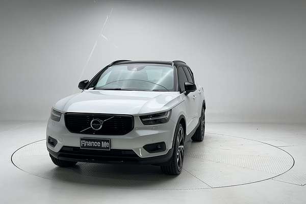 2019 Volvo XC40 T5 R-Design