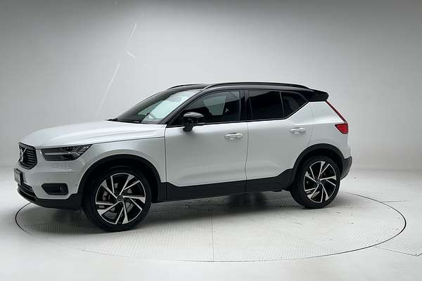 2019 Volvo XC40 T5 R-Design