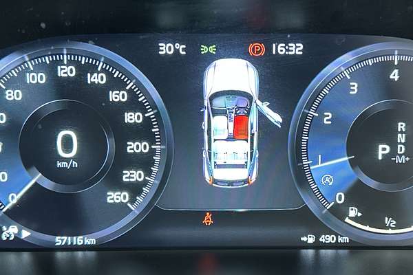 2019 Volvo XC40 T5 R-Design