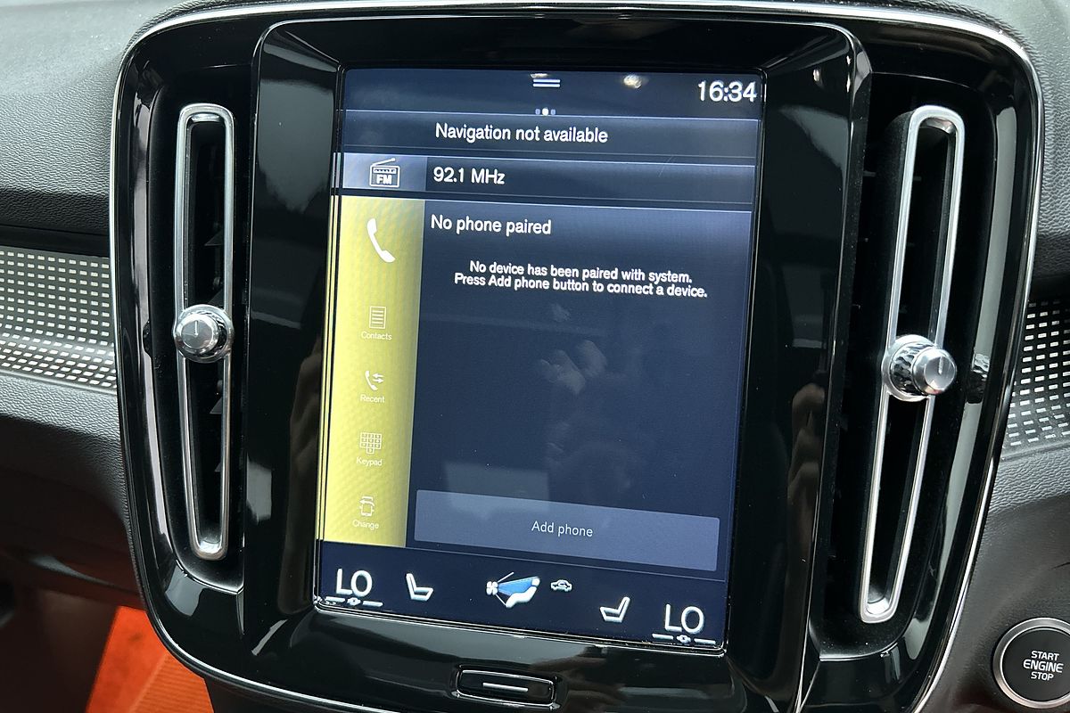 2019 Volvo XC40 T5 R-Design