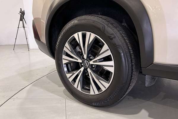 2023 Nissan X-TRAIL ST-L T33