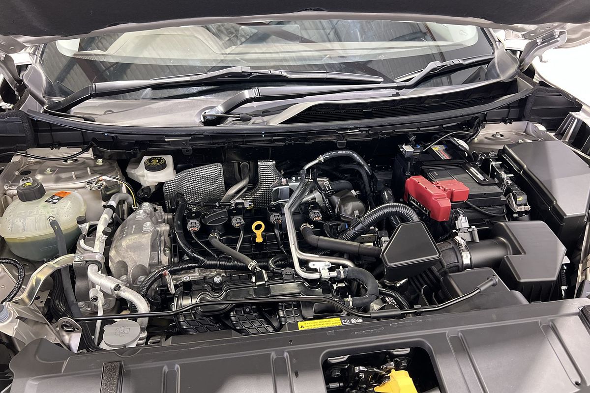 2023 Nissan X-TRAIL ST-L T33