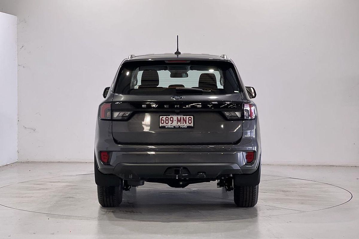 2024 Ford Everest Ambiente 2.0L