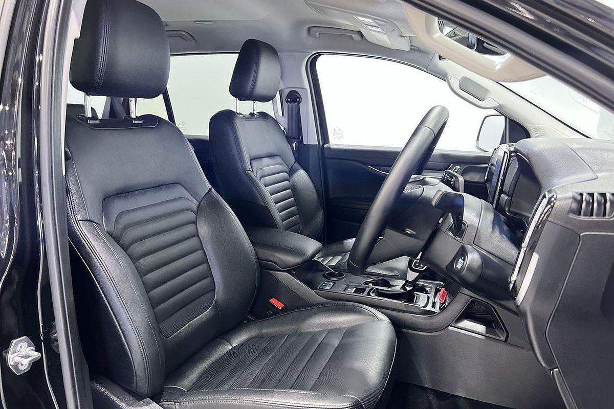2025 Ford Everest Sport 2.0L