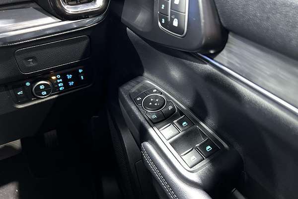 2025 Ford Everest Sport 2.0L