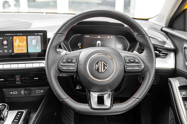 2024 MG MG5 Essence
