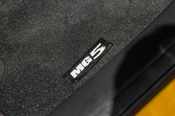2024 MG MG5 Essence